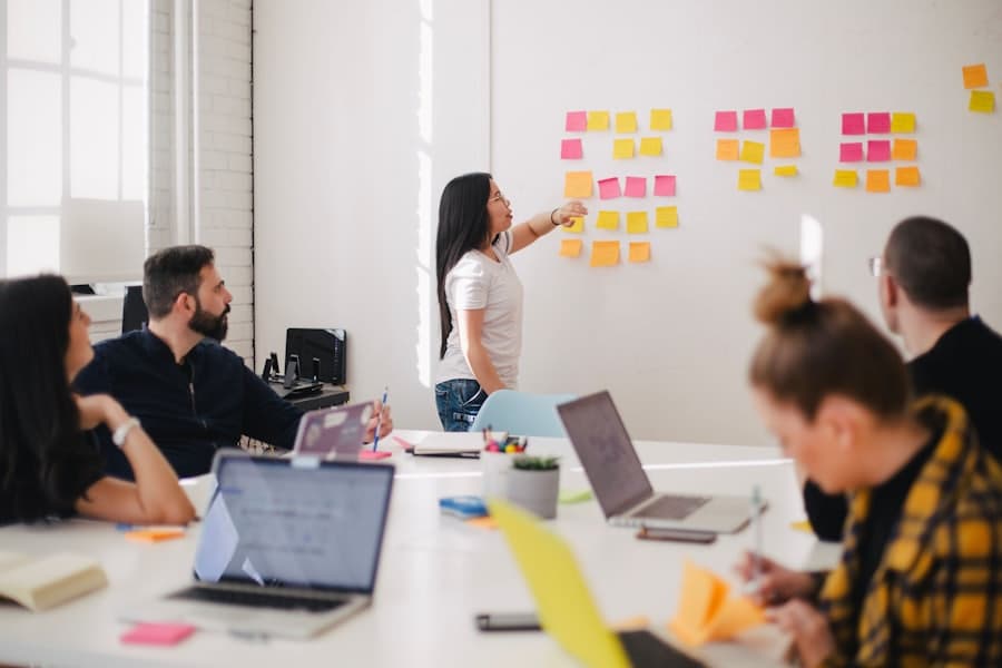 Resúmenes automáticos de reuniones directos a tu Slack